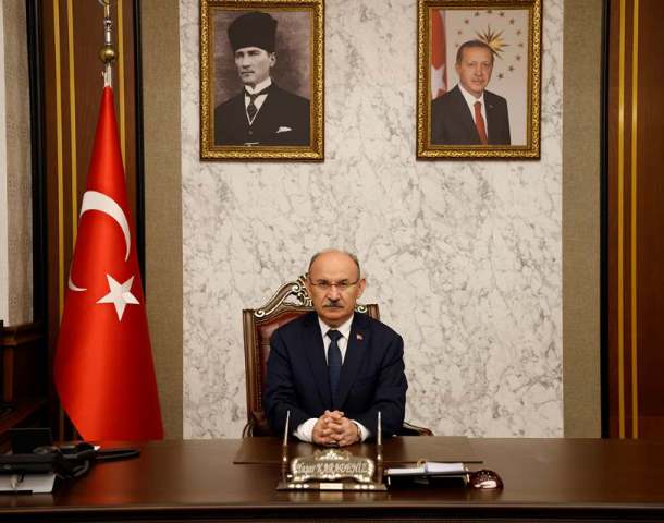 Gazi Mustafa Kemal ATATÜRK, milletimizin tarihteki onurlu yürüyüşünün en önemli rehberi olmuştur.