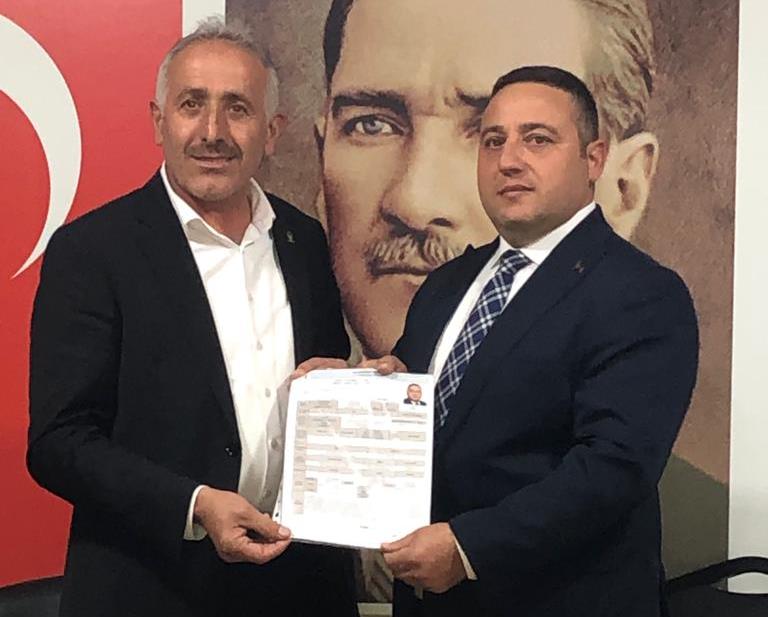 Erkan Azman Aday adaylık başvurusunu gerçekleştirdi